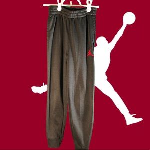 Jordan Dri-fit sweatpants (M)